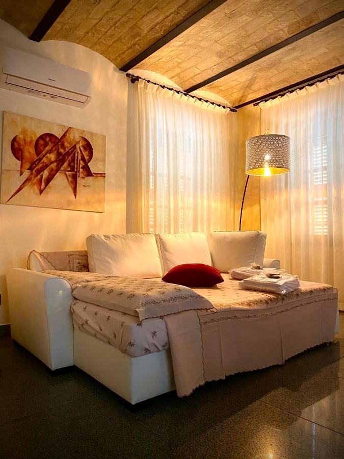 B&B Terrazza Sul Borgo Mogliano ภายนอก รูปภาพ